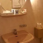 Weser Wasserbetten Baxmann 3* Hessisch Oldendorf