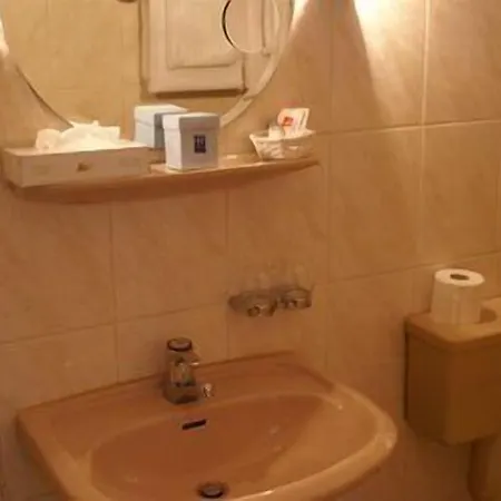 Weser Wasserbetten Baxmann 3* Hessisch Oldendorf